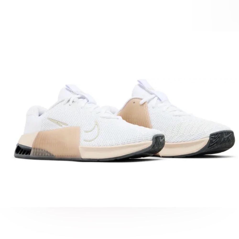 Nike women’s lifting/workout shoes